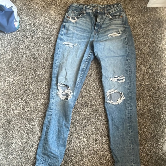 American Eagle Mom Jeans - Picture 1 of 3